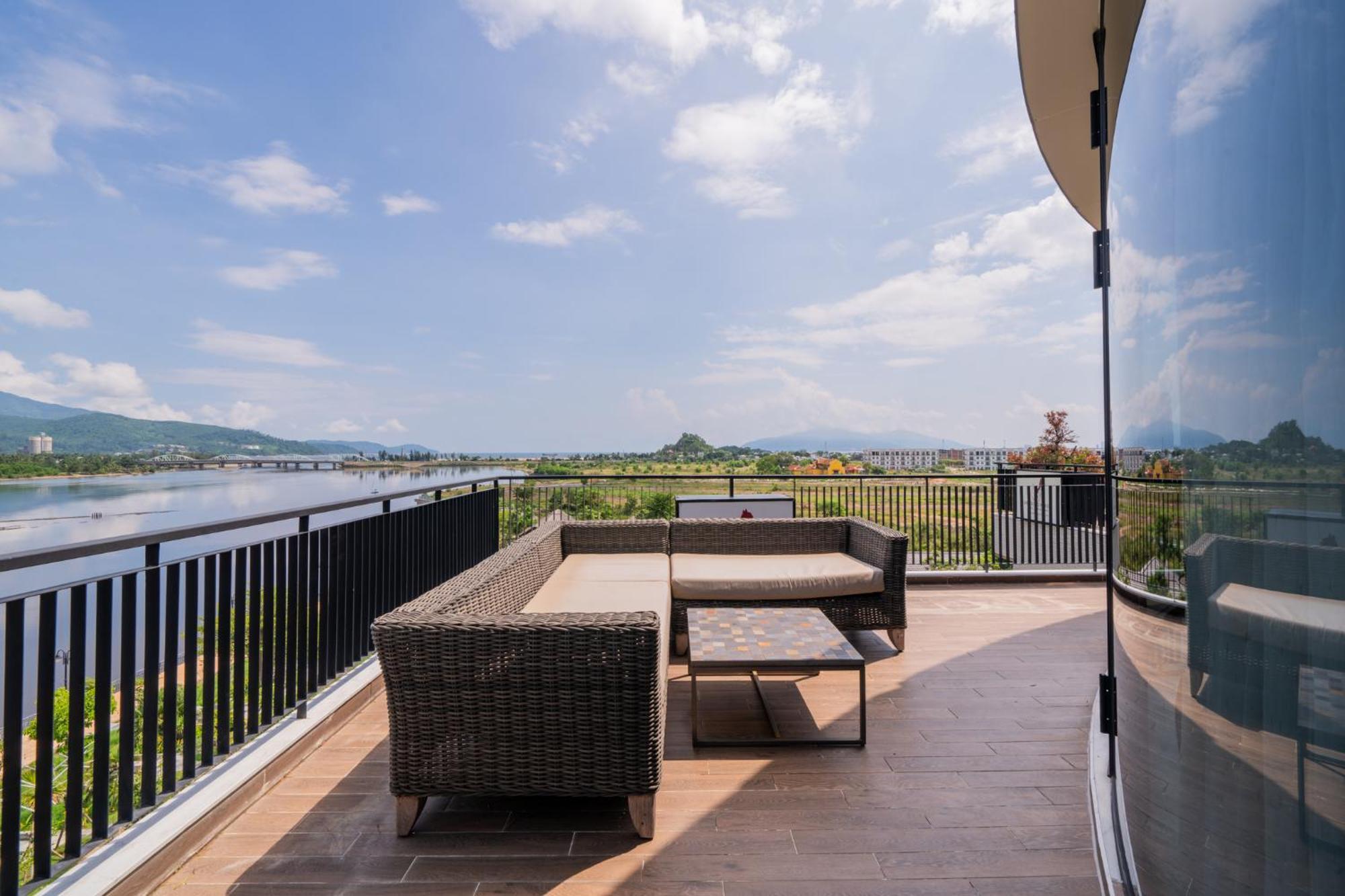 Cami Riverside Resort Da Nang Exterior foto