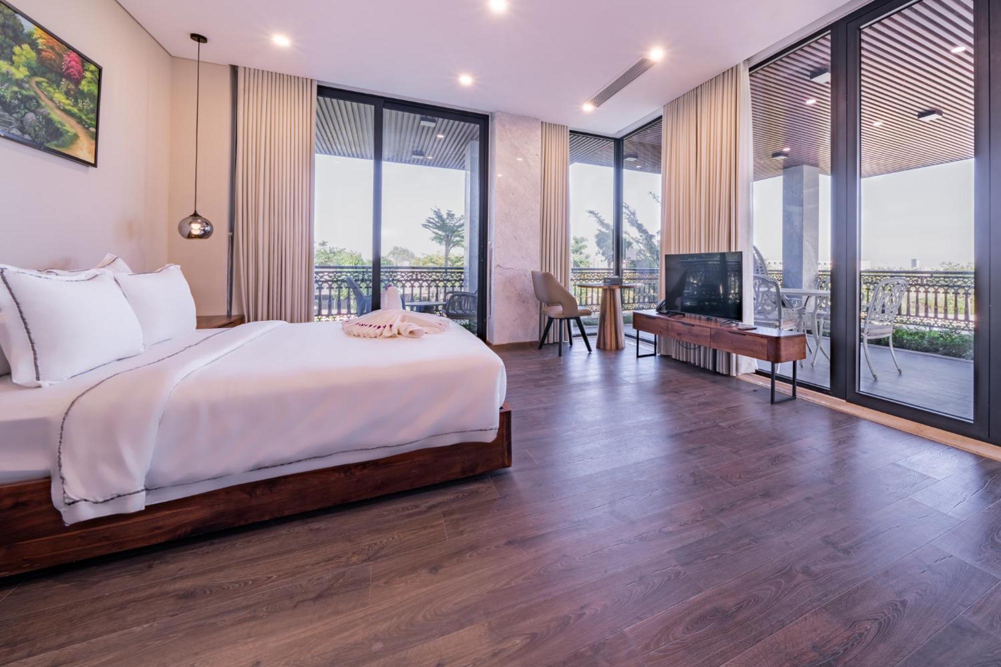 Cami Riverside Resort Da Nang Exterior foto
