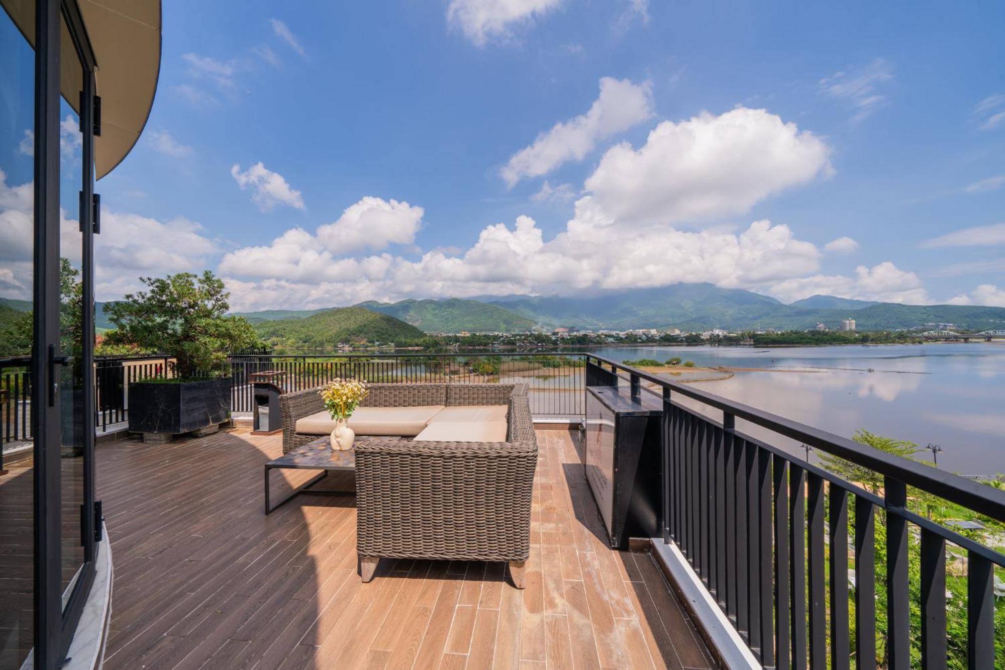Cami Riverside Resort Da Nang Exterior foto